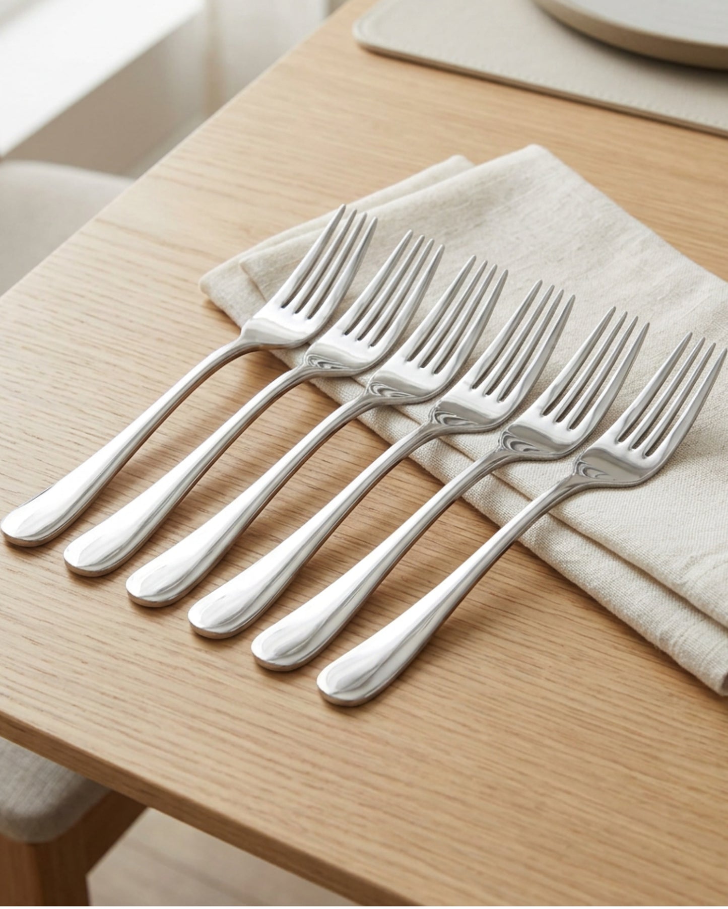 Smsco Polished Stainless Steel Dinner Forks Set of 6 20 cm - Lifestyle view